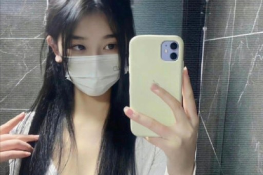 陪玩陪睡算啥？高尔夫球事件带着女儿找三姐王晶再曝大瓜