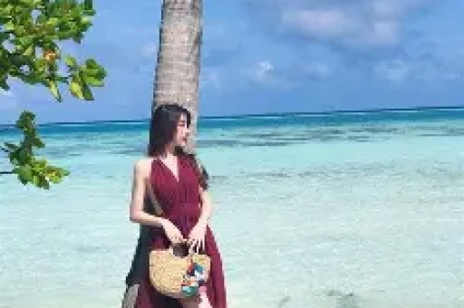 从黄奕王丽坤到景甜女星因婚恋自毁前程是眼光不好还是心术不正